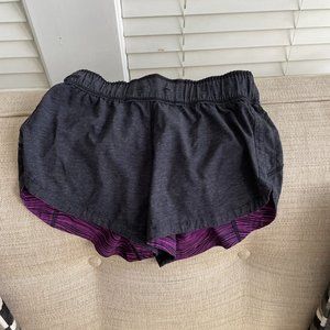 Lululemon size 2 reversible shorts
